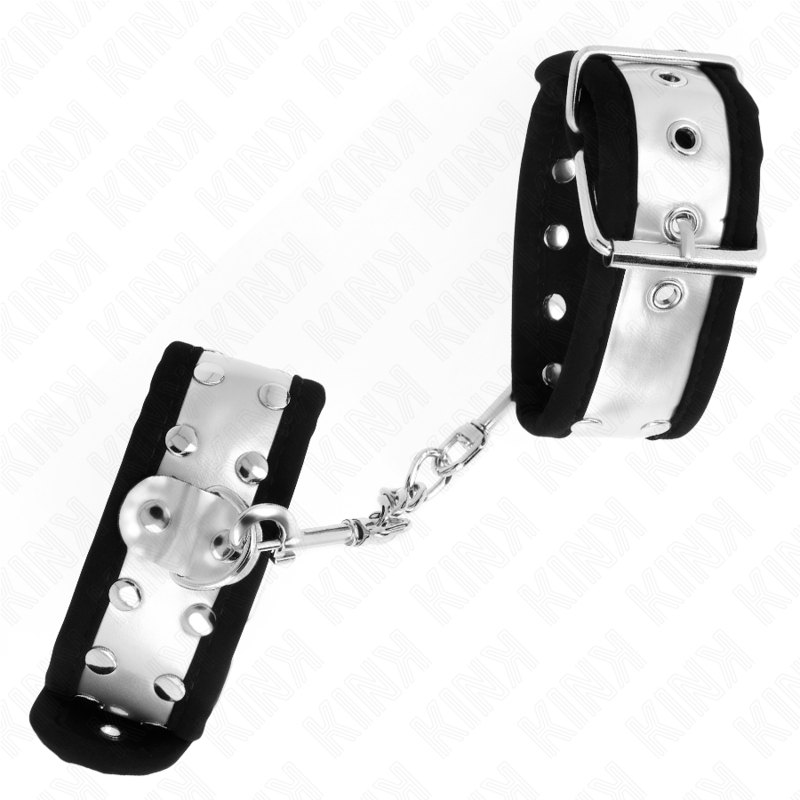 img_189328_5d4525ea18f49e791337c00a3314f29e_1.png KINK - THIN WRIST RESTRAINTS BLACK / SILVER 30 X 4 CM - Image 2